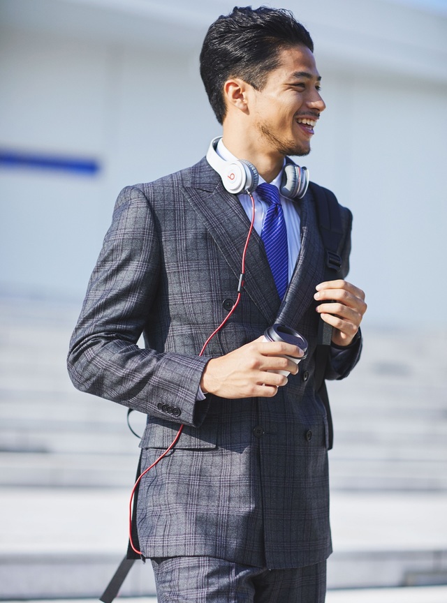 成人式スーツコーデ〜都会派のモダンチェック柄〜 | お知らせ